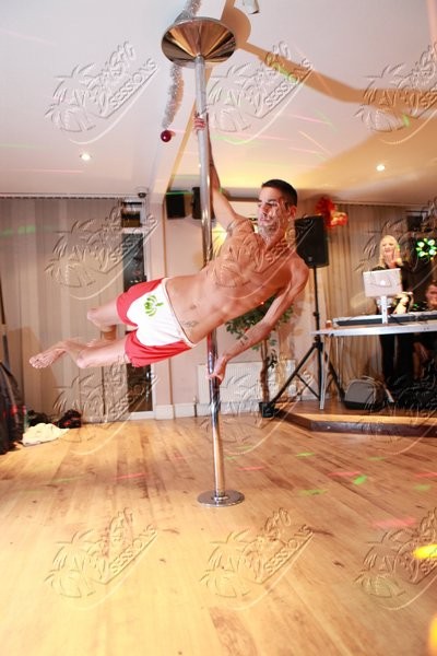 POLE_FITNESS_317