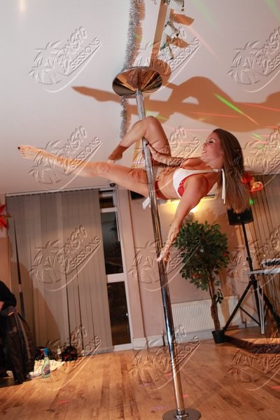 POLE_FITNESS_381